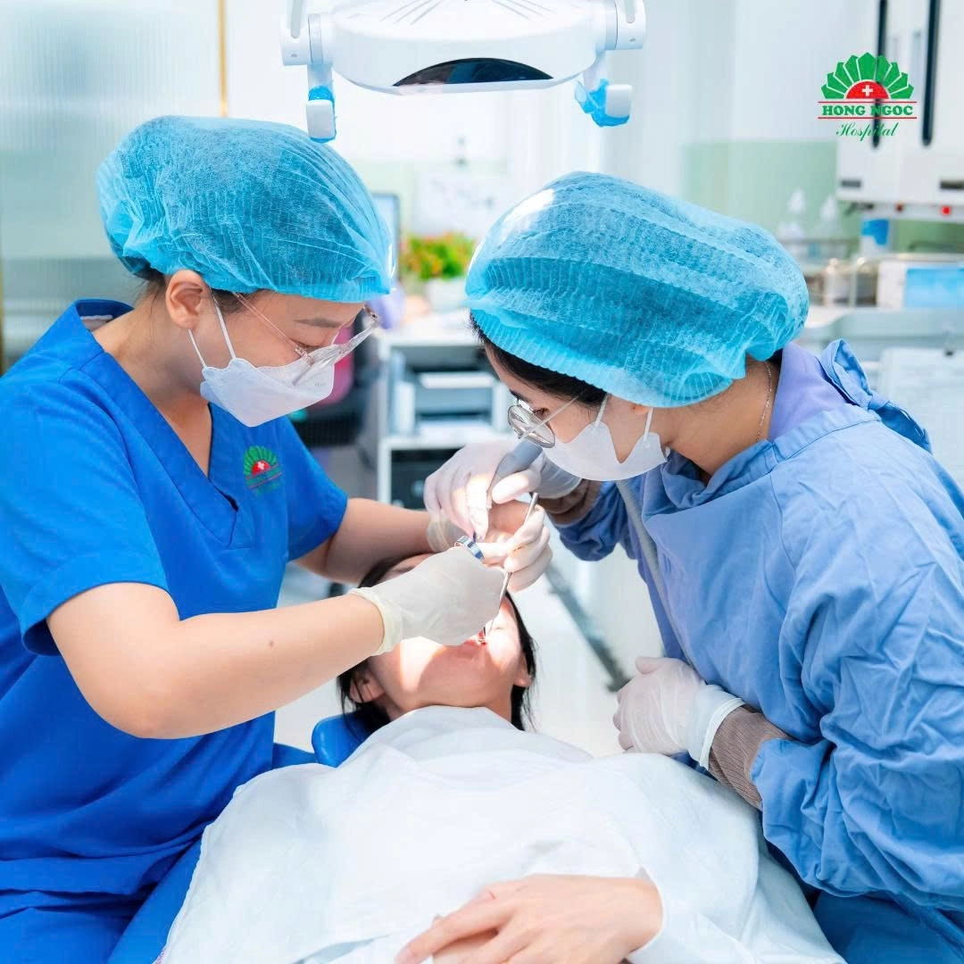 Vì sao nên chỉnh nha Invisalign tại Răng Hàm Mặt Hồng Ngọc?