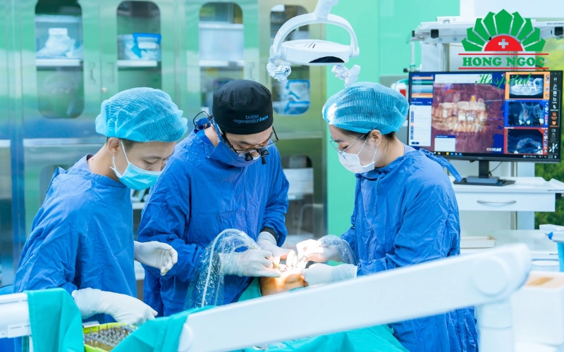 Răng Hàm Mặt Hồng Ngọc - Địa chỉ niềng răng uy tín tại Hà Nội 