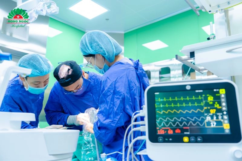 cấy ghép implant tức thì