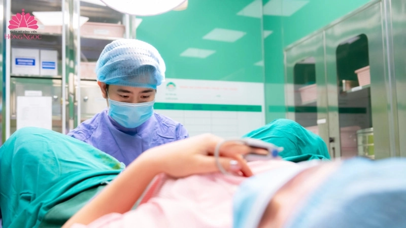 đi khám phụ khoa