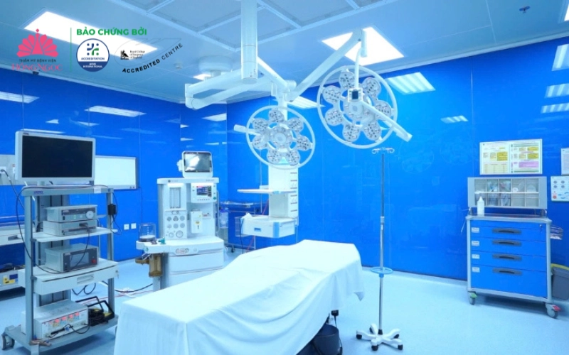 Hệ thống phòng mổ vô khuẩn 1 chiều tại Thẩm mỹ Bệnh viện Hồng Ngọc