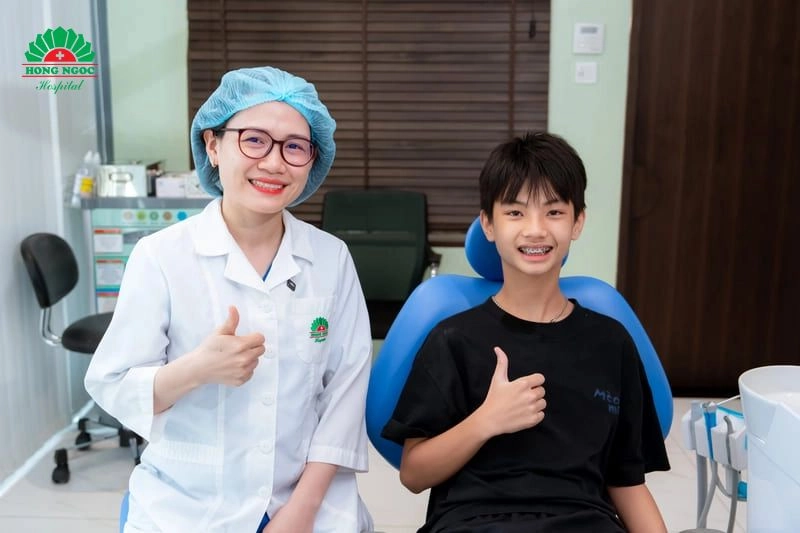 niềng răng an toàn tại hồng ngọc