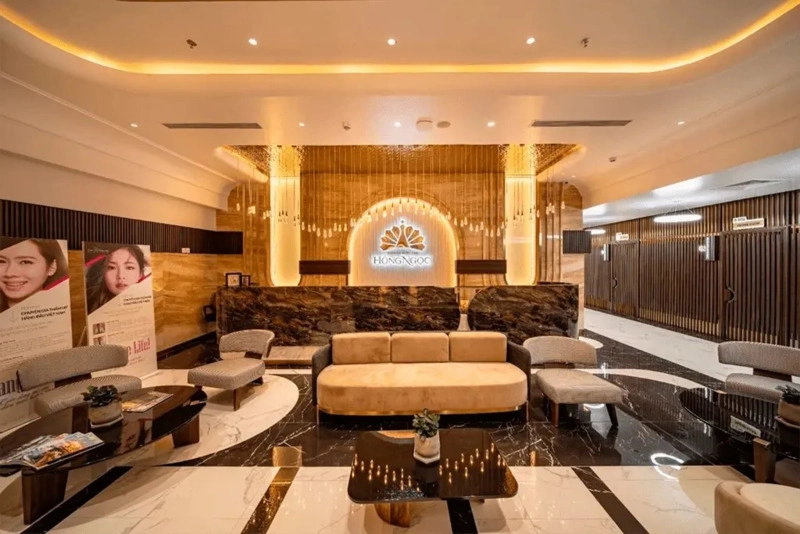 sảnh dịch vụ thẩm mỹ bệnh viện hồng ngọc