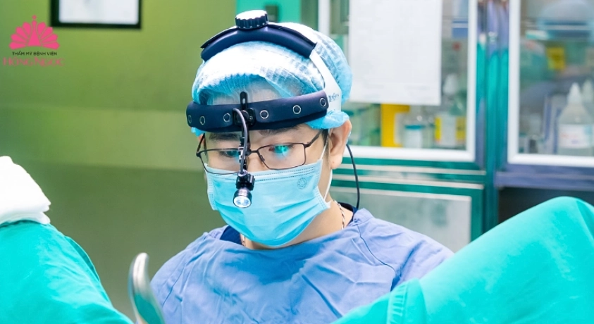 Phẫu thuật thu hẹo âm đạo