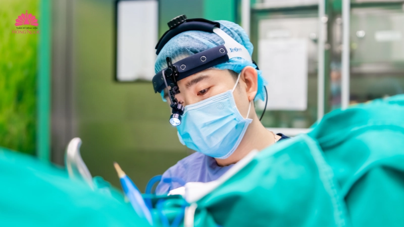 phẫu thuật thẩm mỹ vùng kín