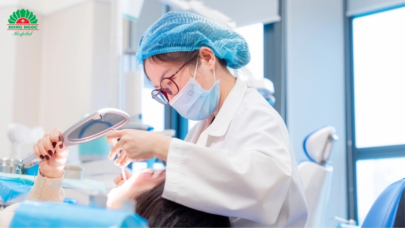 tay-trang-rang-bi-quyet-cho-nu-cuoi-tu-tin-trang-sang