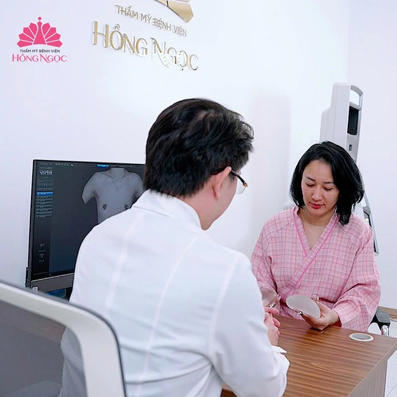 tư vấn túi ngực